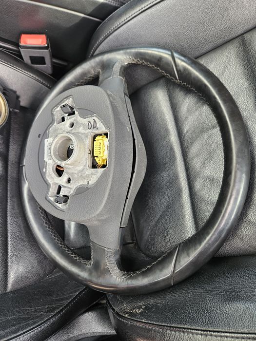 Kit complet volan piele comenzi Golf 6 2008/2009