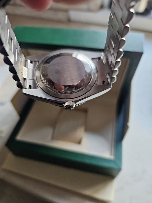 Продам часы Rolex