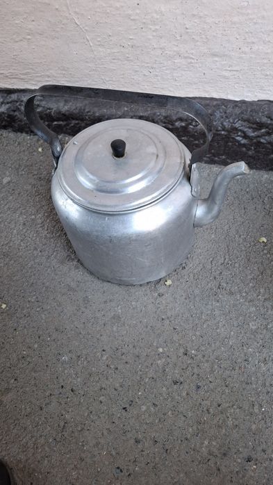 Продам чайник алюминевый