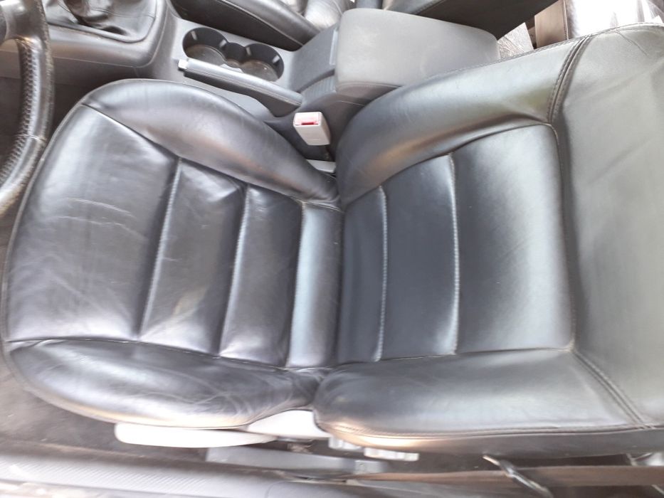 Фолксваген Пасат Б 5.5 1.9 тди 101 коня  кожа 2005 година