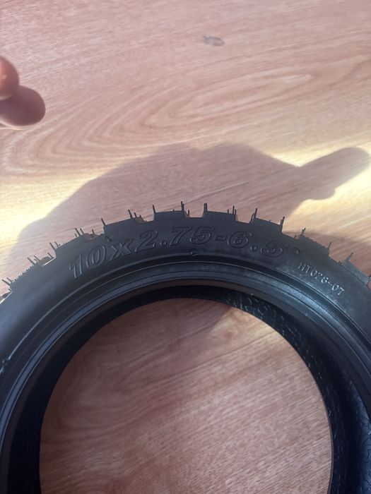 Гума за електрическа тротинетка