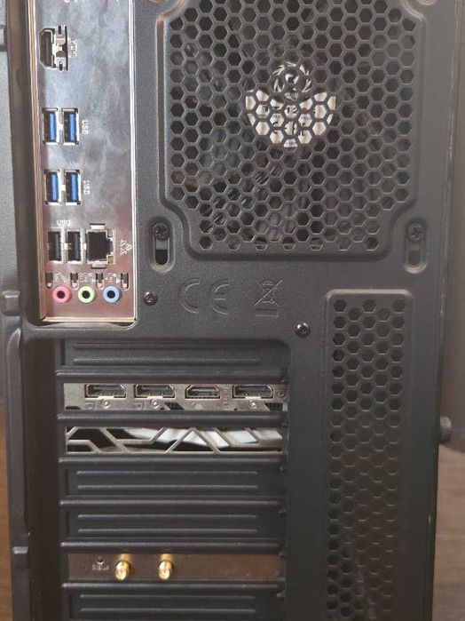 PC Gaming i7-9700kf, 16GB DDR4 3000MHz, nVidia GTX 1660 6gb, 512 SSD, 2TB HDD