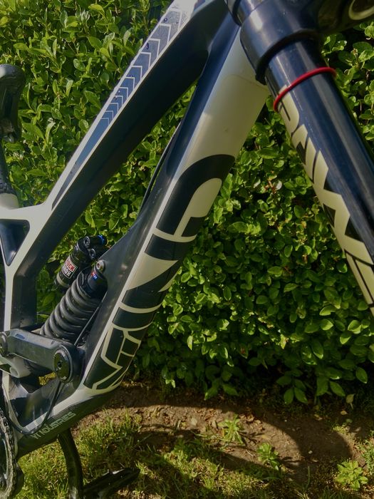 YT TUES 2017 carbon