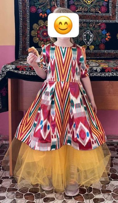 Атласное  платье