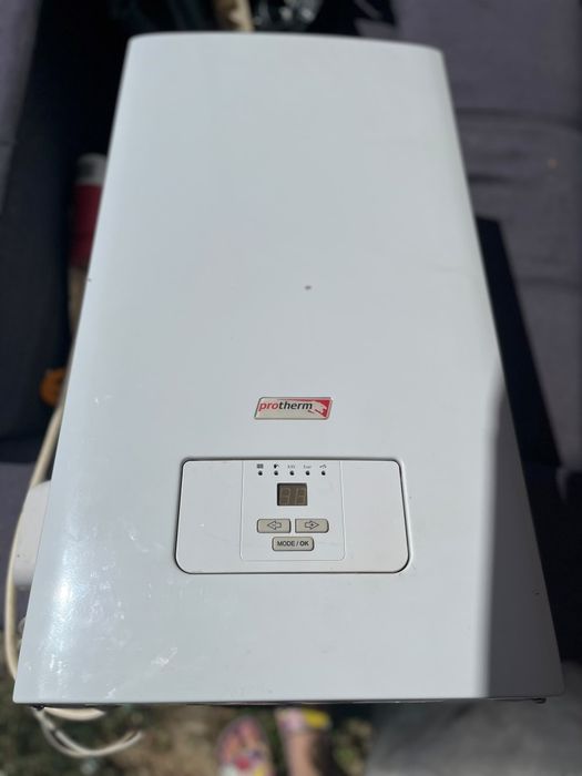 Vând cazan electric pentru incalzire centrala , protherm, foarte buna, ca nou