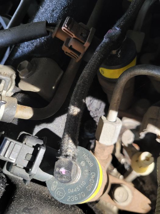 Injectoare toyota yaris 1.4 d4d 2004 0445110154