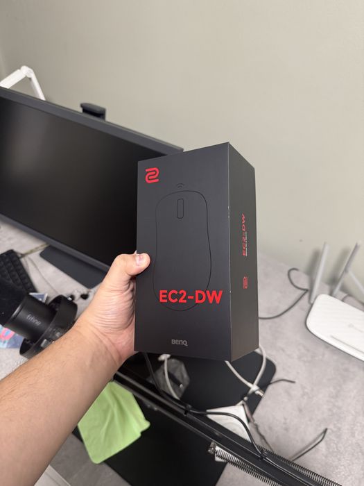 Продам мышку Zowie EC2-DW