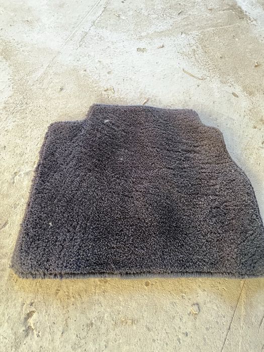 Оригинальные Полики на мерседес 210/124