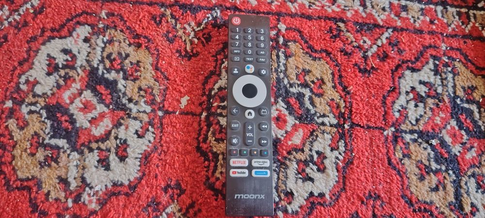 Теливизор moonx 55