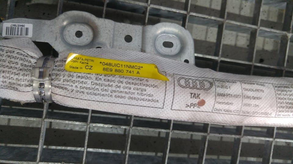 Airbag cortina stanga audi a4 b7 8e9880741a