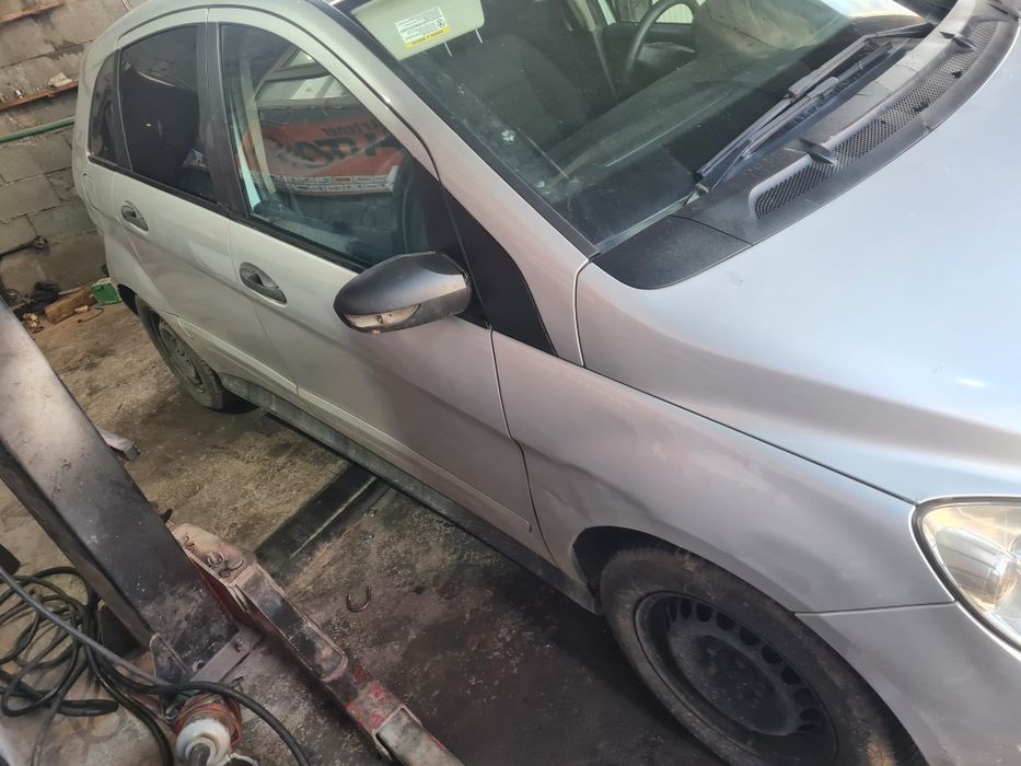 Dezmembrez Mercedes B Class 1.5 benzina/1.8 Diesel/2.0 Diesel