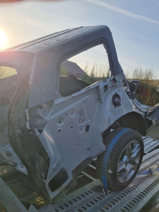 Aripa stanga spate Dacia Logan Mcv Stepway 2017