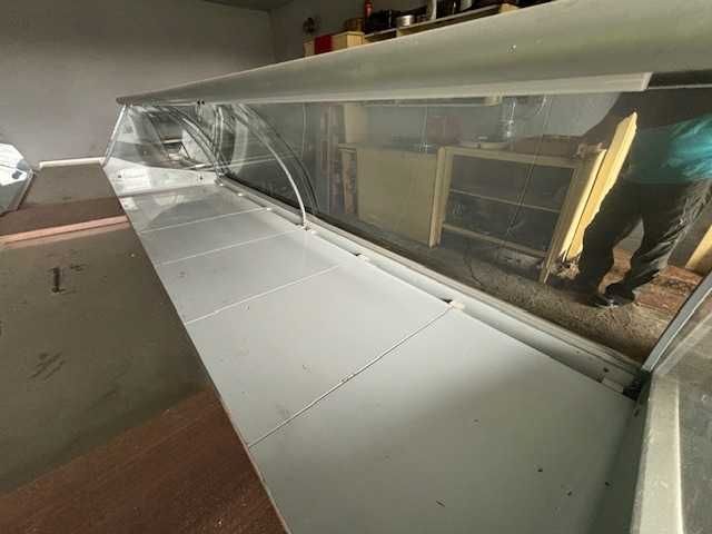 Vitrină frigorifică orizontală