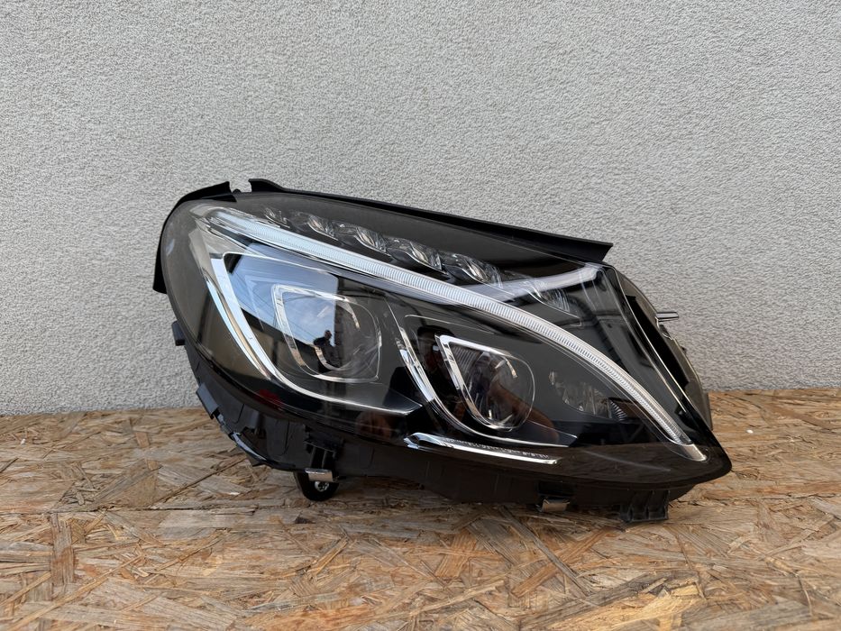Far dreapta Mercedes C Class W205 Full LED Intelligent Light System Originale