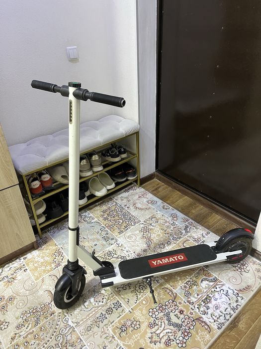 Электро-самокат Yomato