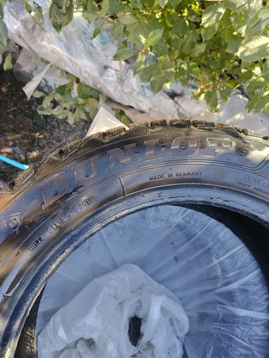 Продам Зимние шины р17