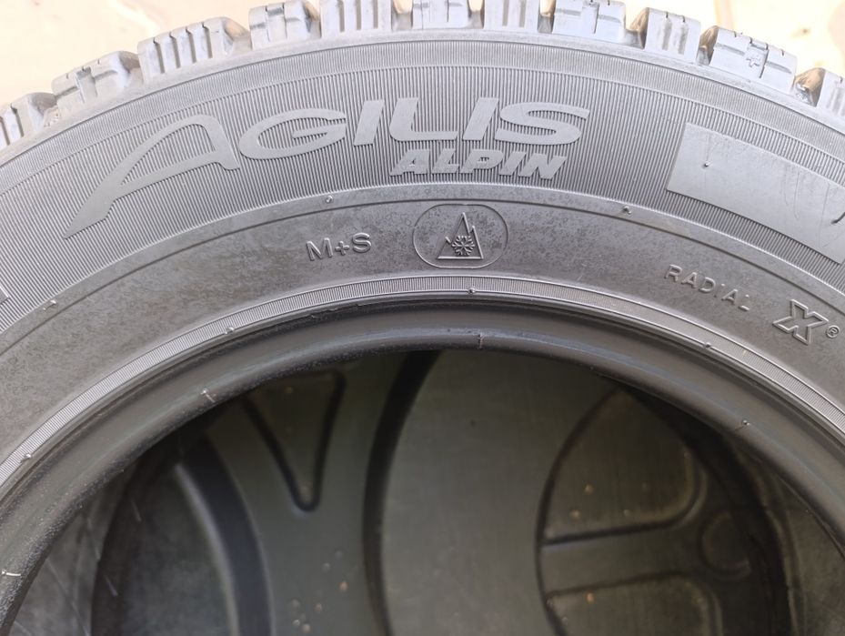 Anvelope de iarnă 195 70 15c Michelin Agilis Alpin