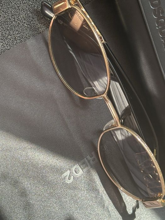 Чисто Нови!  Слънчеви очила Dsquared