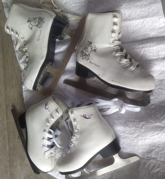 Продам коньки размер 33, 28