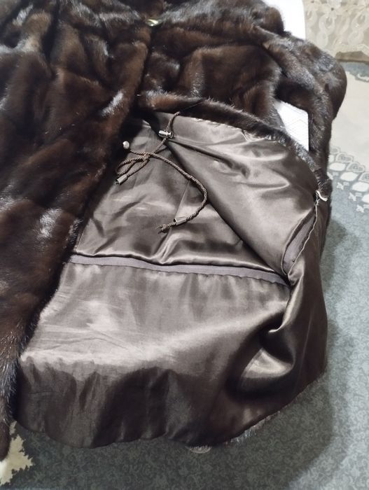 Продается Норковая шуба