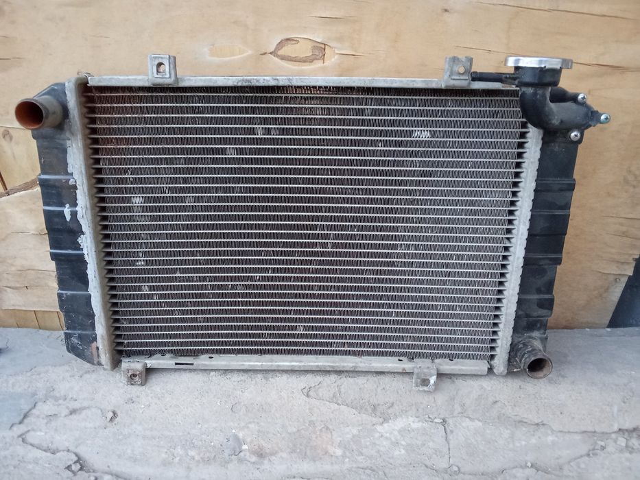 Дамасни радиатори сотилади б/у