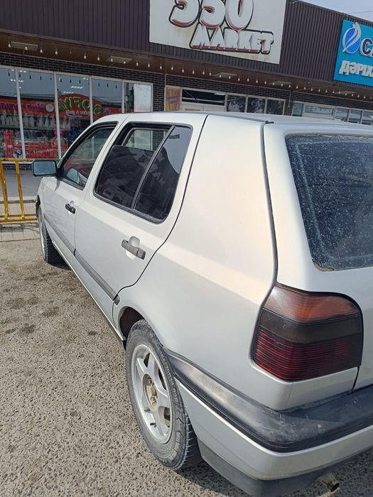 Продам машину на ходу