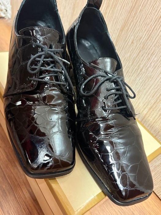 Обувки - естествен лак, българско производство