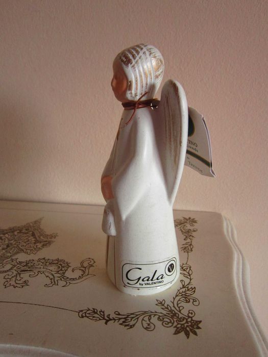 cadou rar Gala by Valentino handmade Inger stilizat