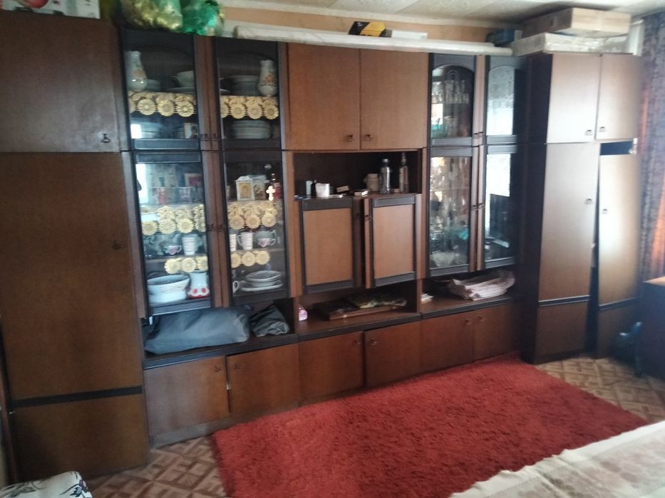 Продам стенку в гостиную