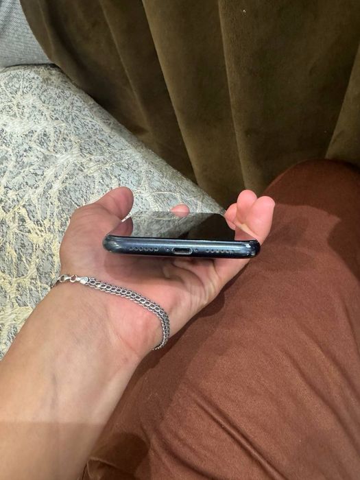 iphone xr ideal.