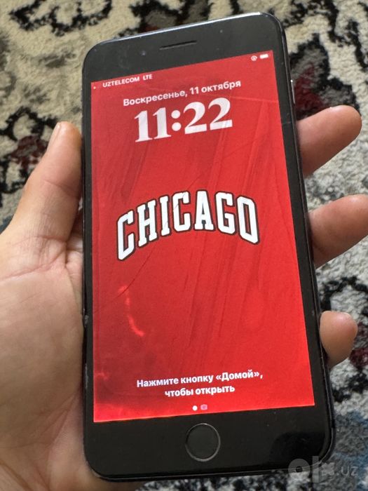 iPhone 8 plus (yaxshi holatda)
