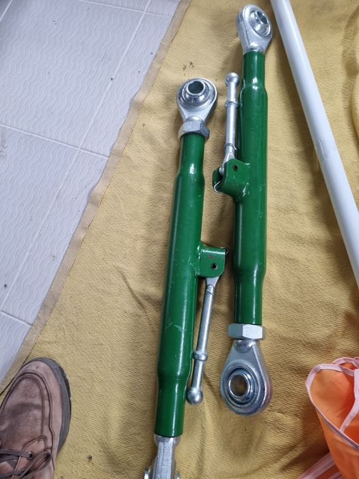 Tirant central tractor john deere catg 2 preț 300 lei se poate trimite