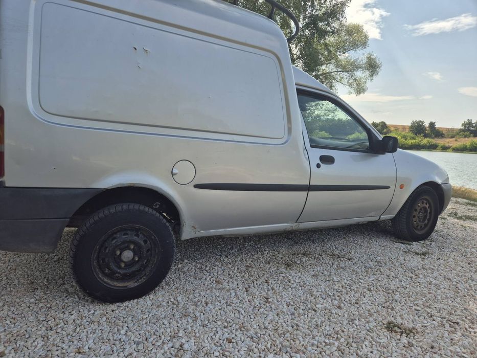 Ford fiesta courier 1.8 дизел