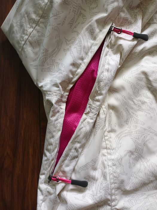 Jack wolfskin, Esprit , Columbia яке