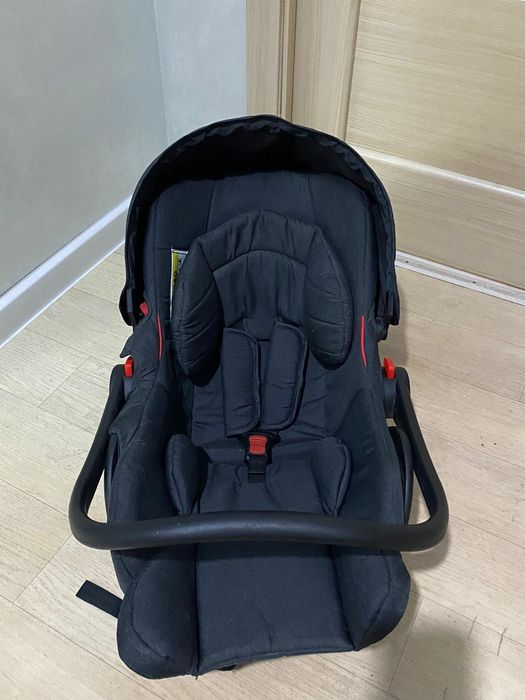 Продам коляску в хорошем состоянии