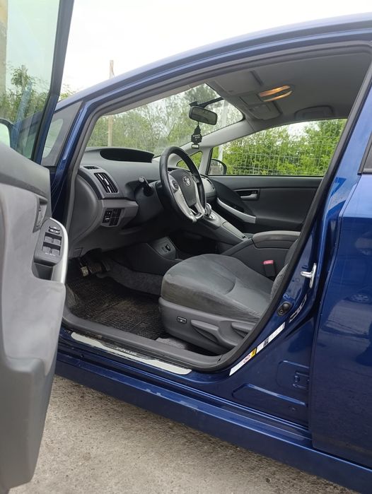 Toyota Prius 1.8 hybrid