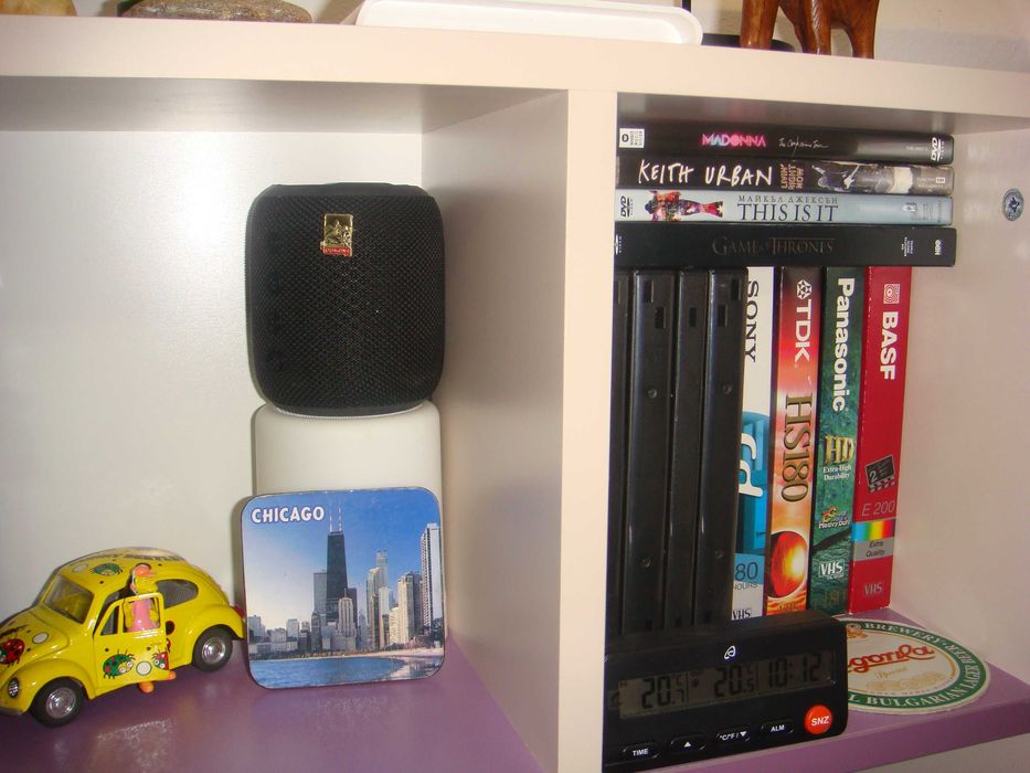 Sony Cyber-shot DSC-T200