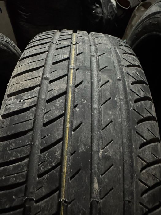 Продим шины VIATTI R17