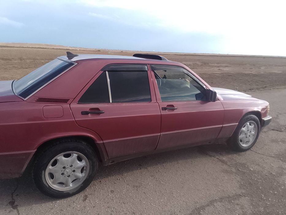 Продам Мерседес 190