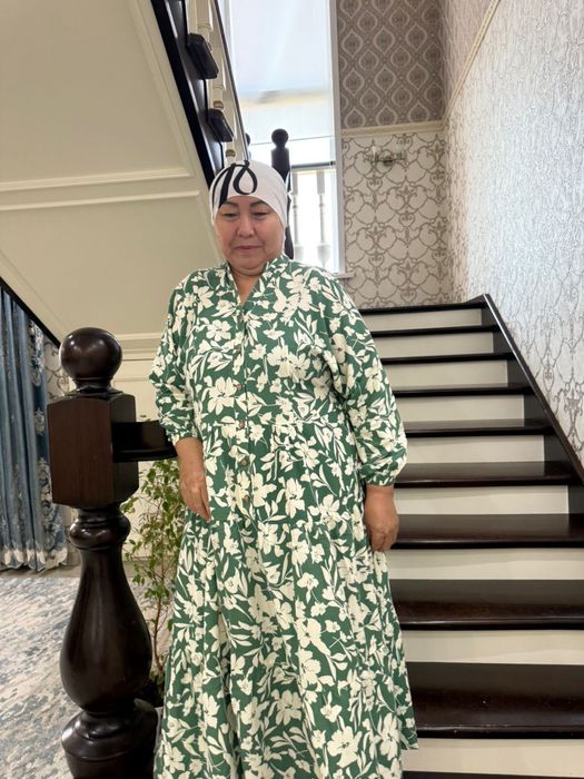 Продам новые платья