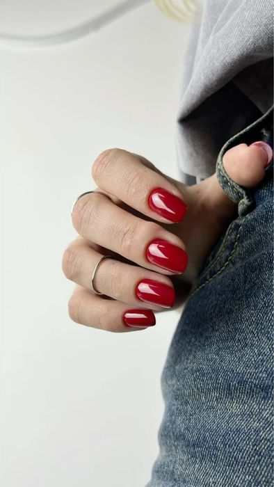 Маникюр на дому 3000