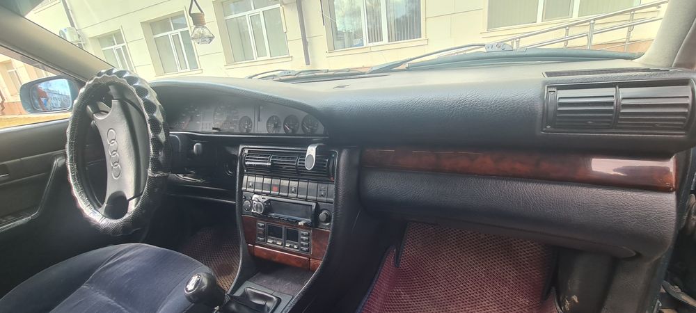 Продам ауди С4. 100 2.6