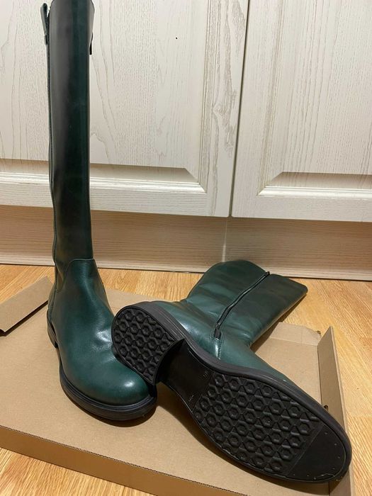 Cizme inalte din piele de culoare verde