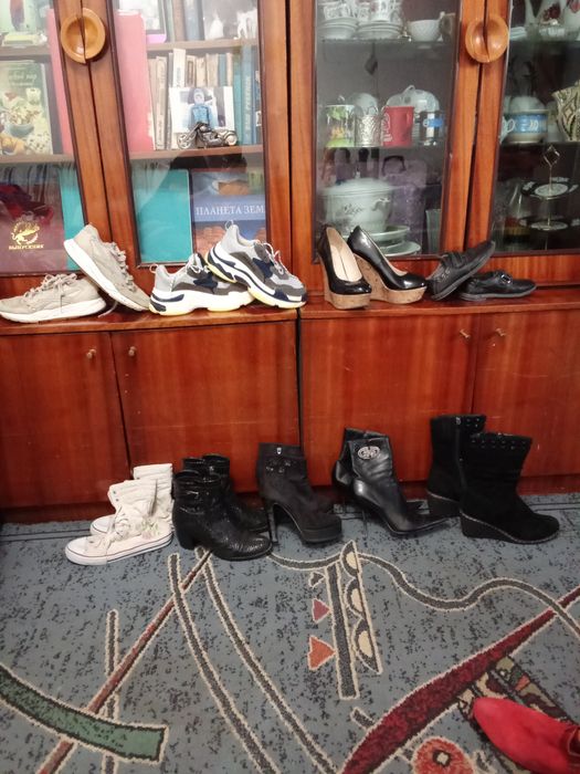 Любая обувь на выбор