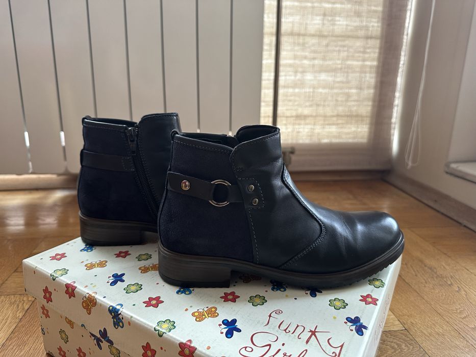 Боти от естествена кожа с топла подплата