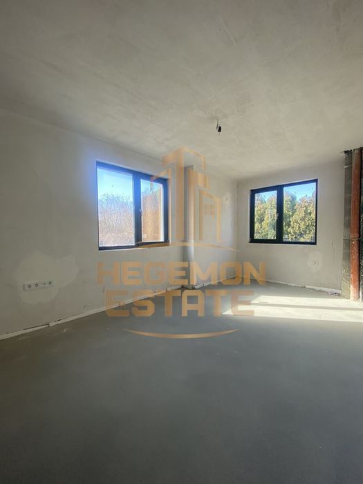 Продава се Къща в Варна, м-т Прибой - 206 кв.м за 1180 €/кв.м - Снимка #11
