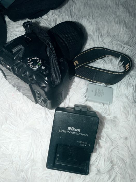 продам фотоаппарат D5300