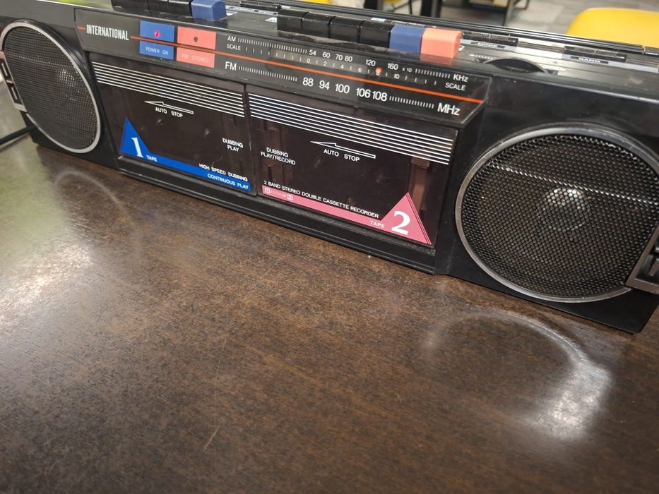 Casetofon dublu clasic International, functional