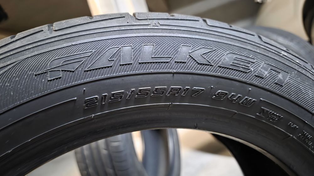 4 бр. летни гуми 215/55R17