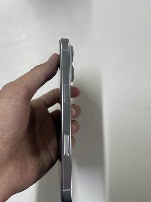 Iphone 16 pro white 256gb